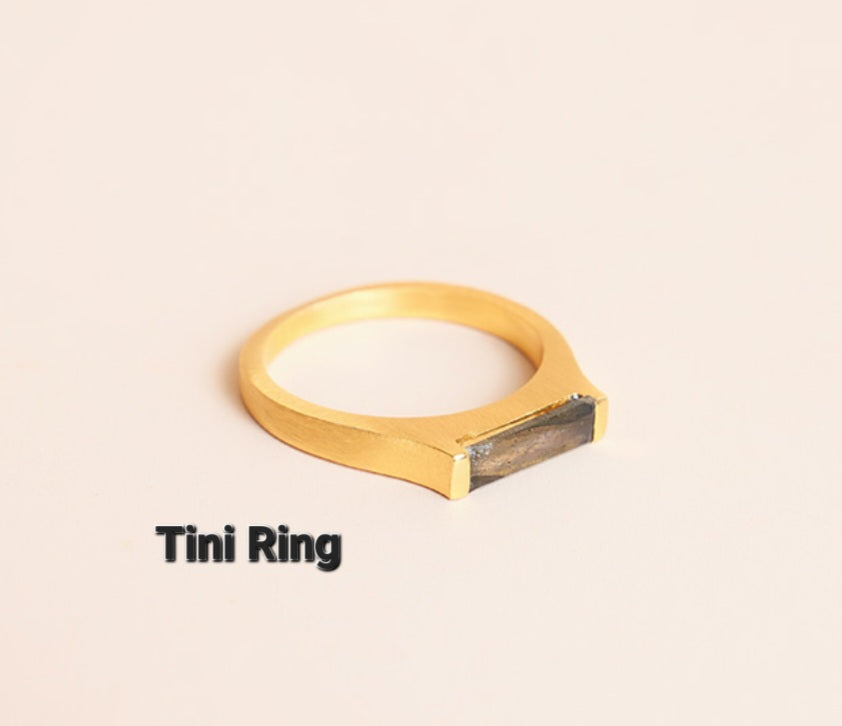 Shanshan - Tini Ring